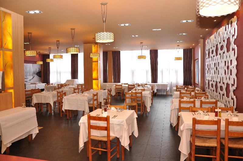 Evenia Monte Alba Hotell Cerler Eksteriør bilde